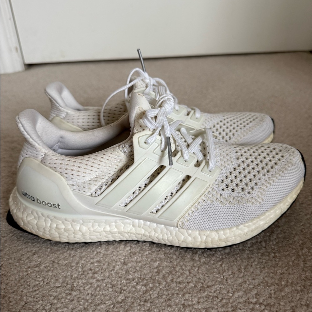 Adidas Ultraboost DNA Triple White Size 8